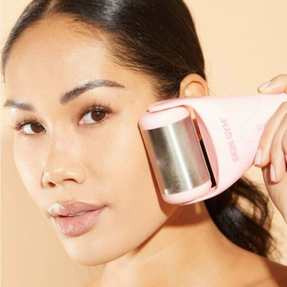 Skin Gym IceCool Ice Roller De-puffing & Soothing Skin Stainless Barrel‎ Roller - Picture 6 of 6